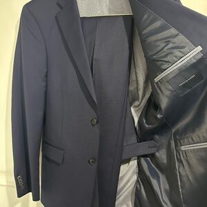 Tommy Hilfiger Men's Modern-Fit TH Flex Stretch Suit (BLAZER + PANTS)